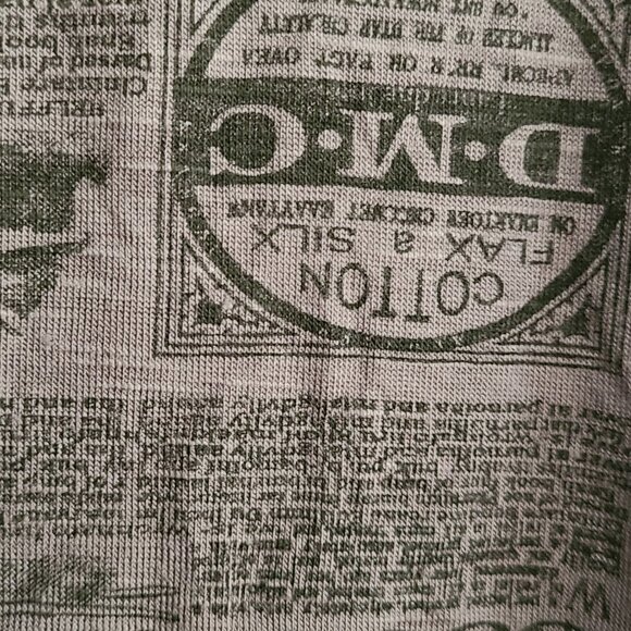 TRÏBE Newsprint design Shark  bite hem sleeveless gray & black tank top O/S NWT - Picture 6 of 9